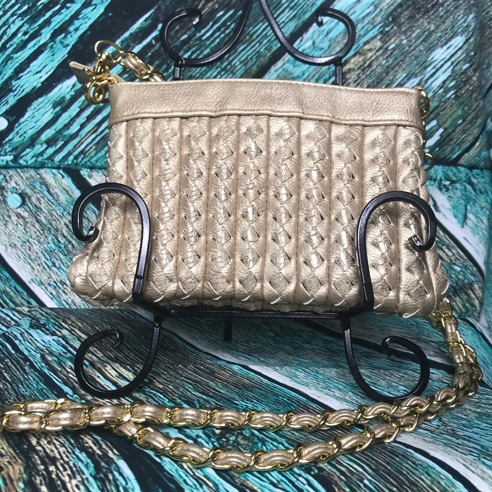 BIG BUDDHA woven gold crossbody bag w/chain